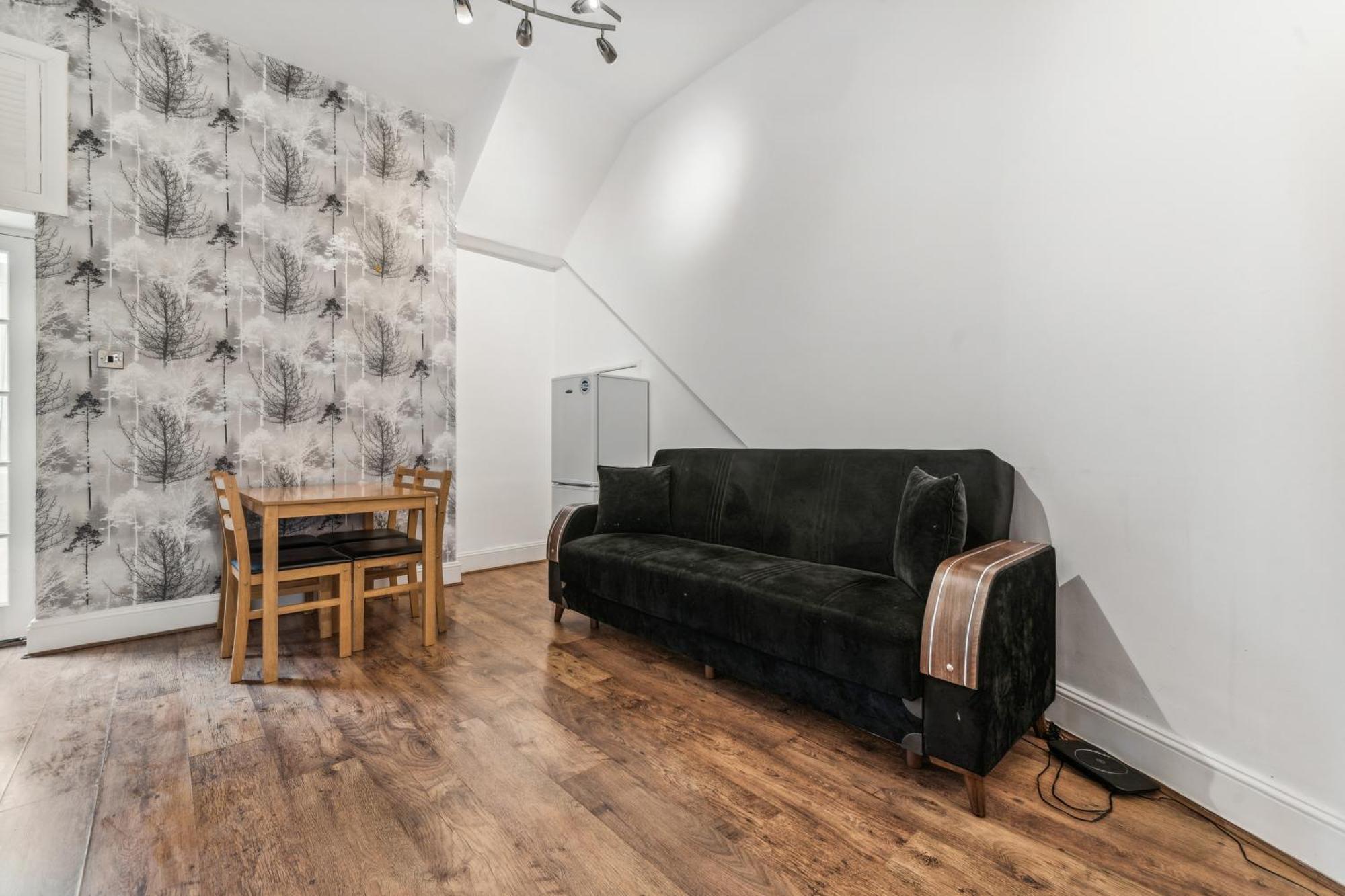 Cozy Wimbledon Apartment 런던 외부 사진